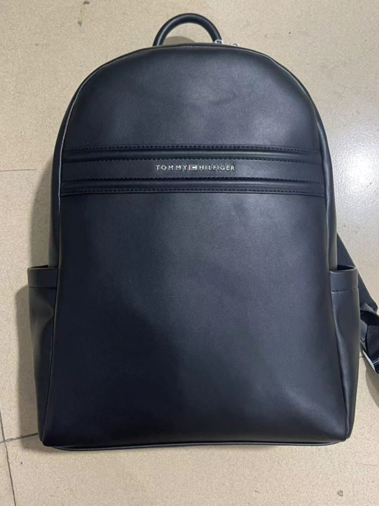 Sac à Dos en Cuir – Élégance, Style & Praticité