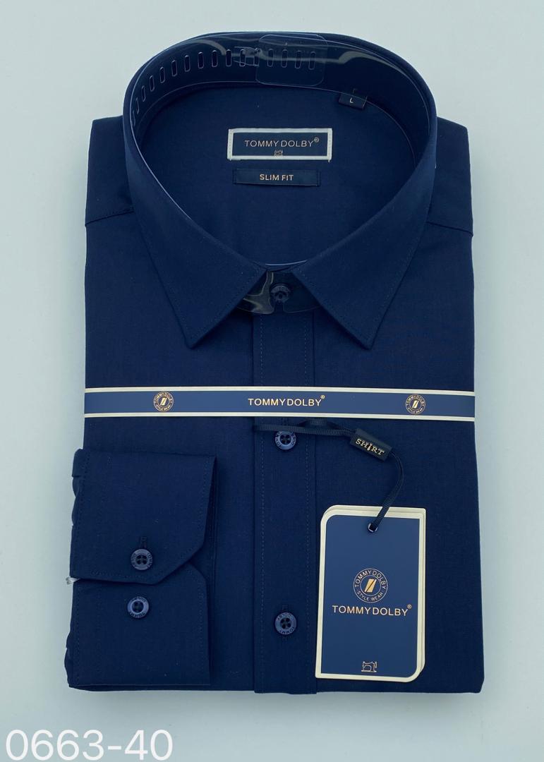 Chemise Tommy Dolby bleu marine Homme – Élégance Audacieuse