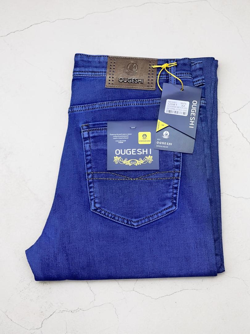 Jean Homme bleu Clair OUGESHI – Denim Souple, Coupe Droite, Style Urbain Minimaliste