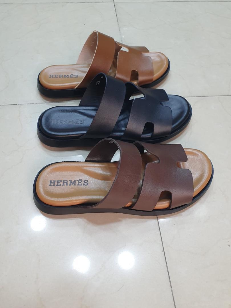 Sandales homme cuir style croco – Élégance & confort