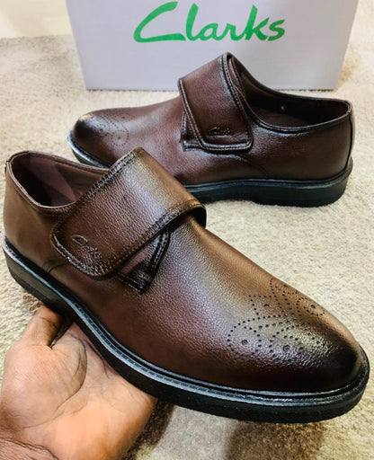 Mocassin Clarks Nubuck – Élégance décontractée et confort durable