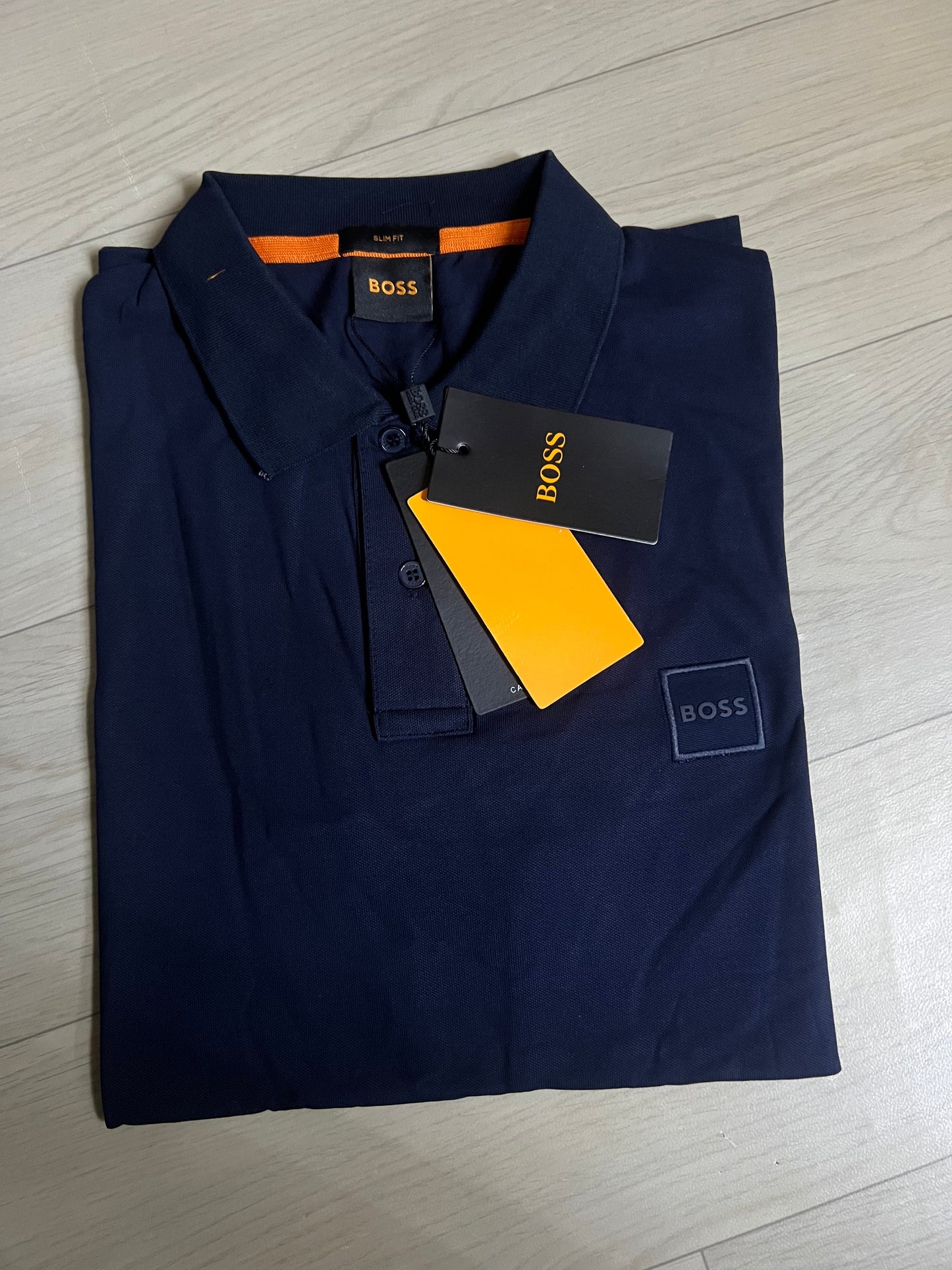 Polo Boss bleu pour homme – style moderne et raffiné