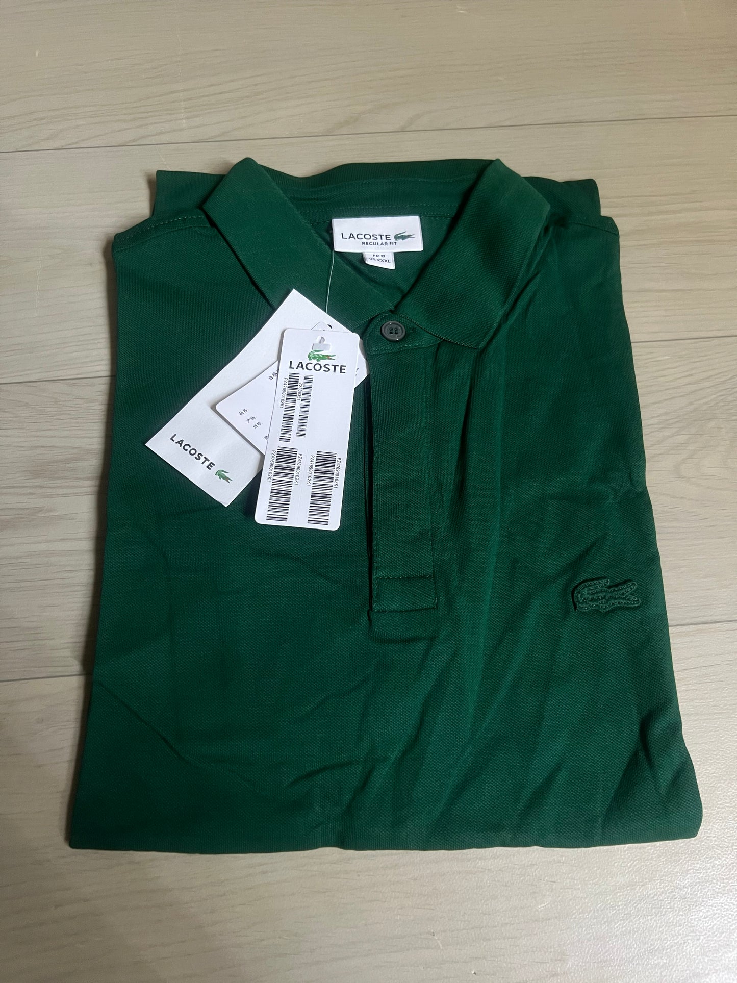 Polo Lacoste vert pour homme – fraîcheur et élégance sportive