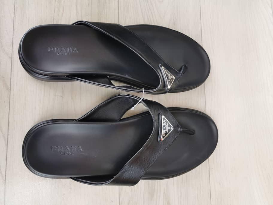 Sandales Noires Classiques