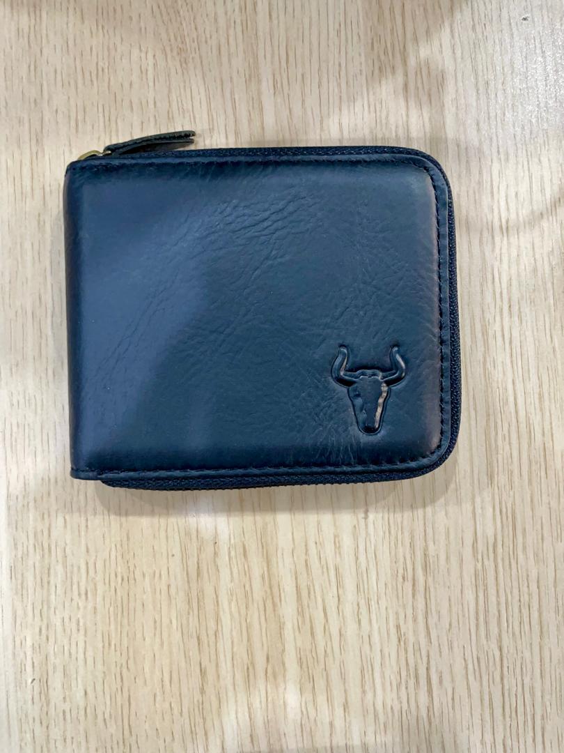 Portefeuille en cuir véritable PF04 – Élégant et pratique