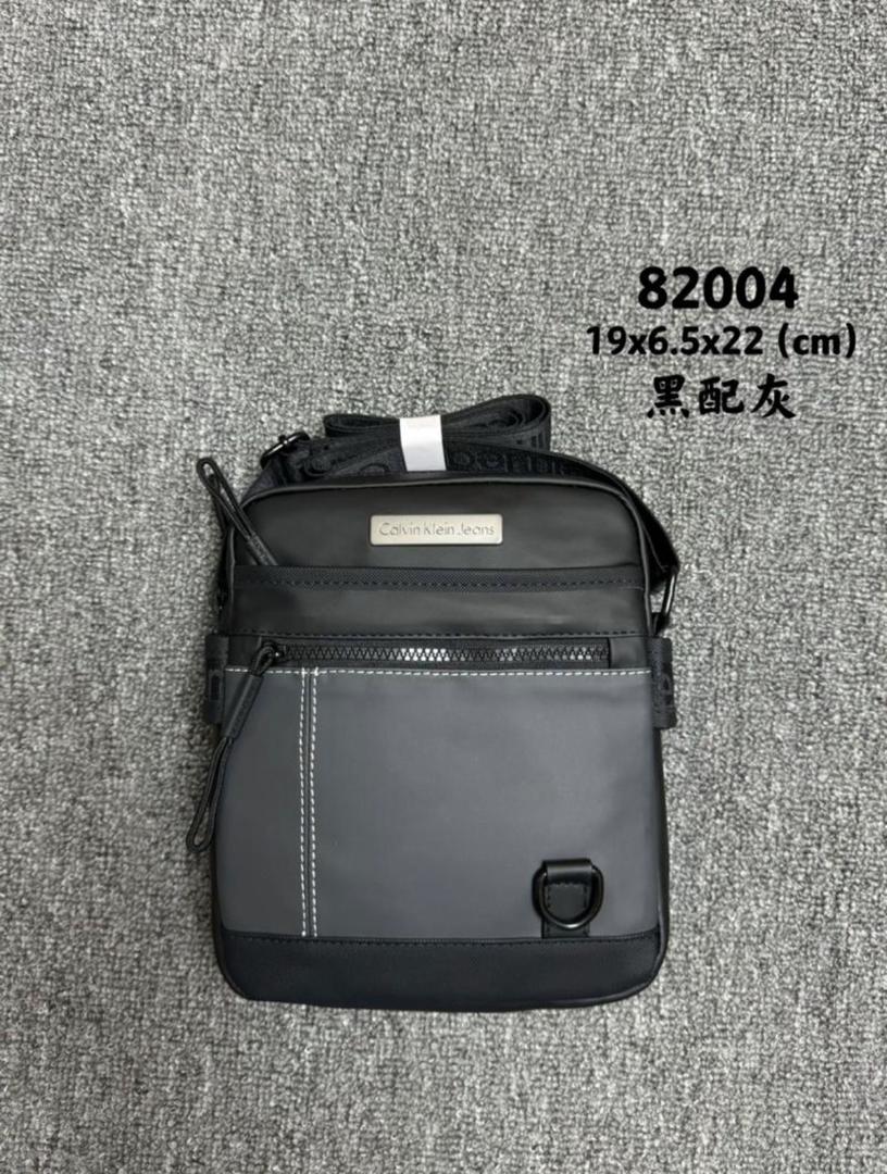 Sacoche Hugo Boss en cuir pour homme – Élégance et praticité