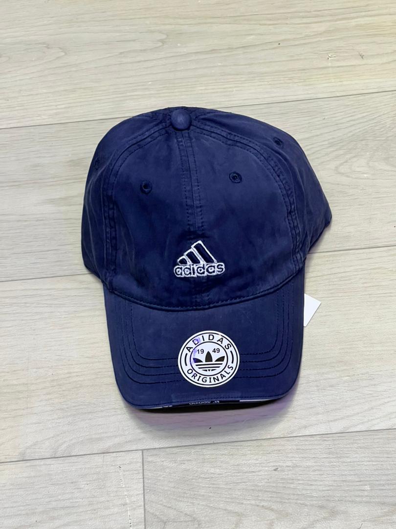 Casquette Bleu Brodé “ADIDAS”