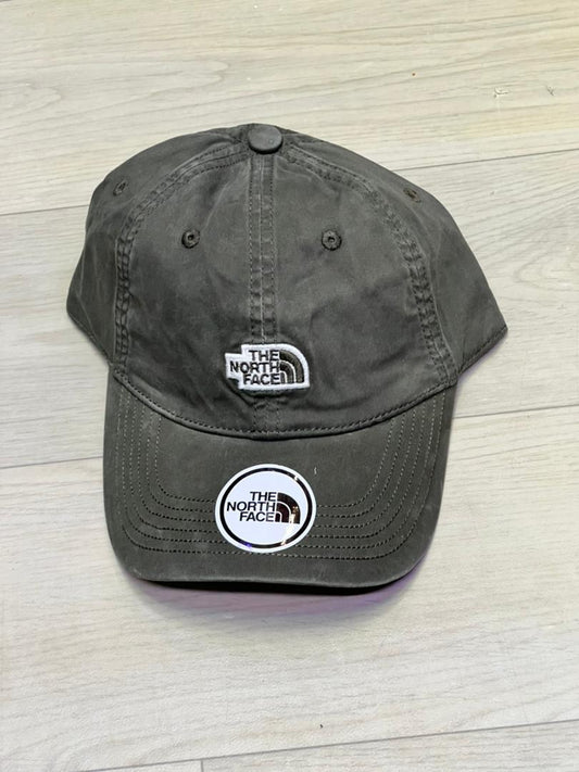 Casquette vert kaki à patch brodé