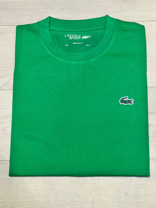 T-Shirt Vert Lacoste – Fraîcheur & Élégance Sport Chic