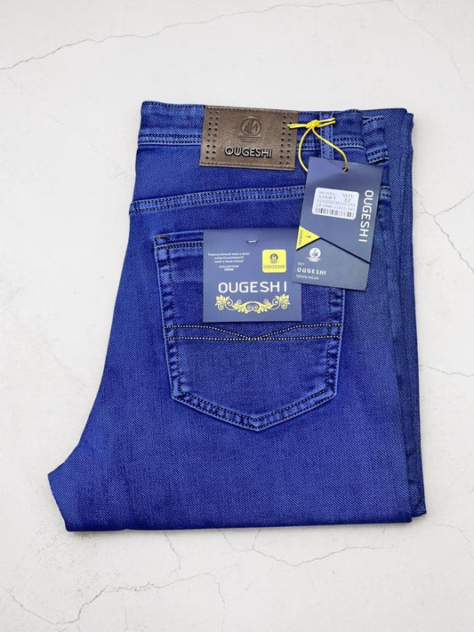 Jean Homme bleu Clair OUGESHI – Denim Souple, Coupe Droite, Style Urbain Minimaliste