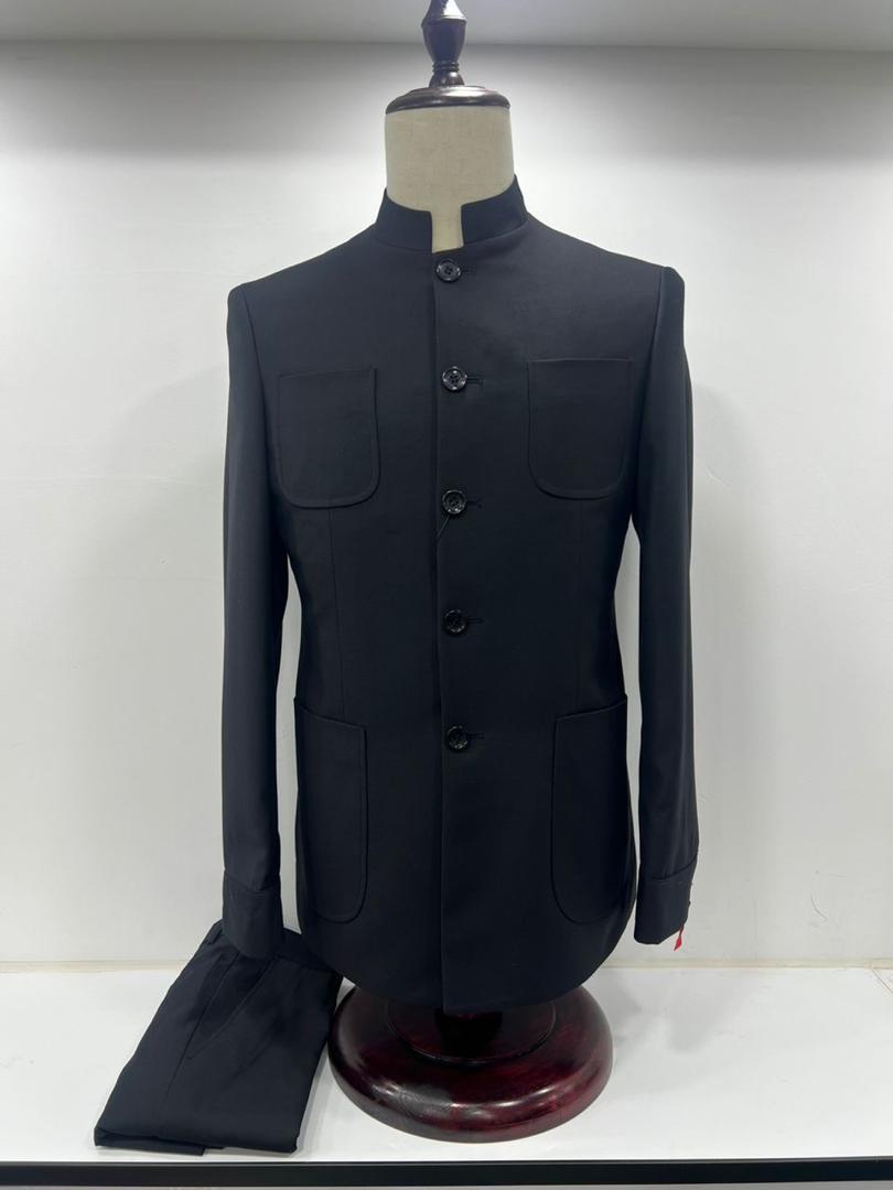 Costume homme bleu marine style Mao – Élégance & modernité