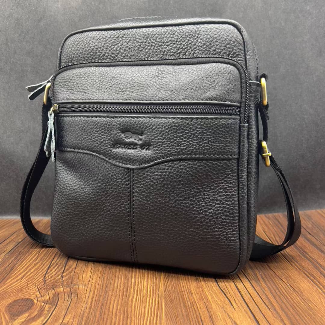 Sac Bandoulière Homme Cuir Noir – Compact et Élégant